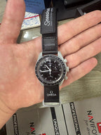 Swatch x Omega to moon 5A